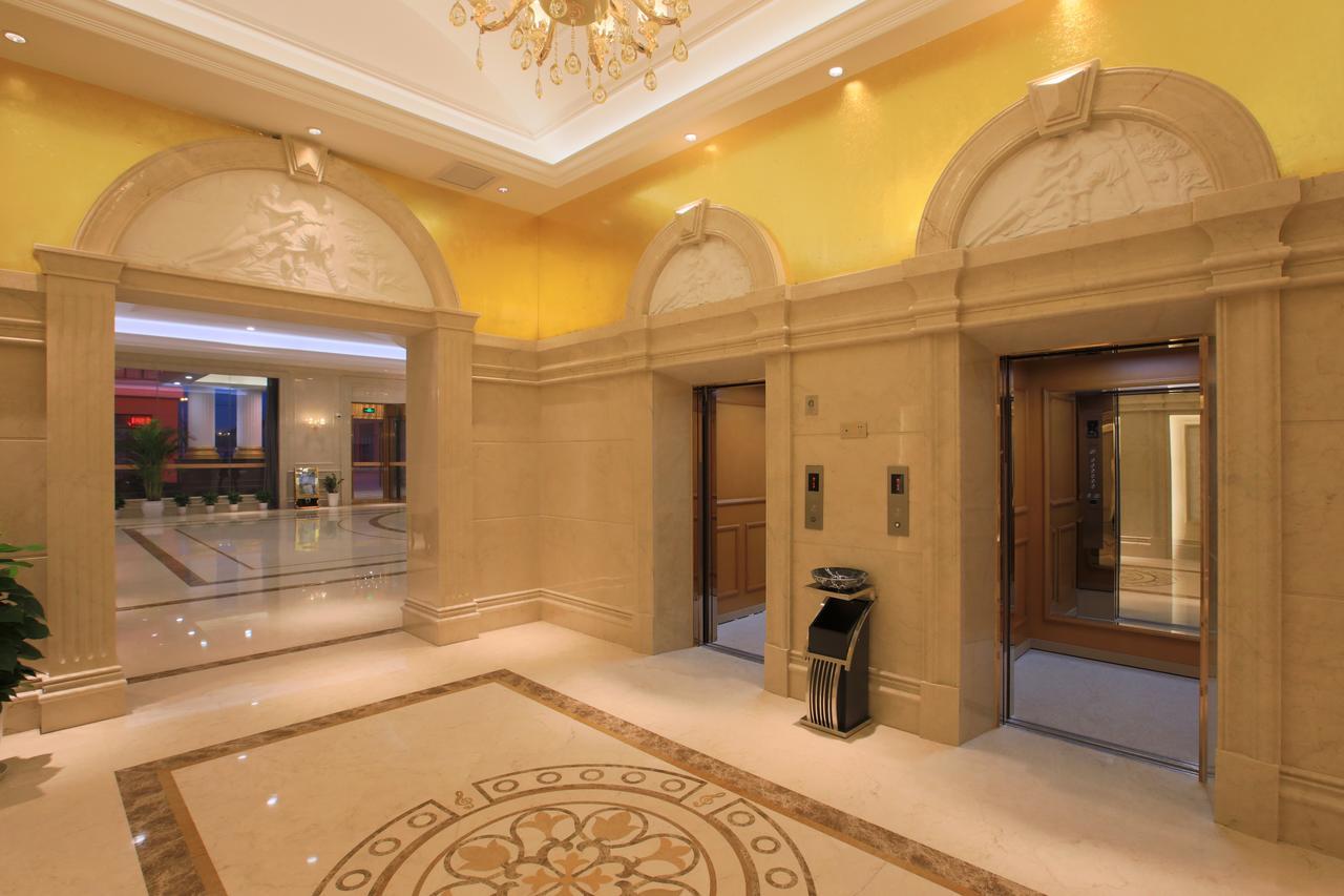 Venus International Hotel Shanghai South Shenjiang Road Екстер'єр фото